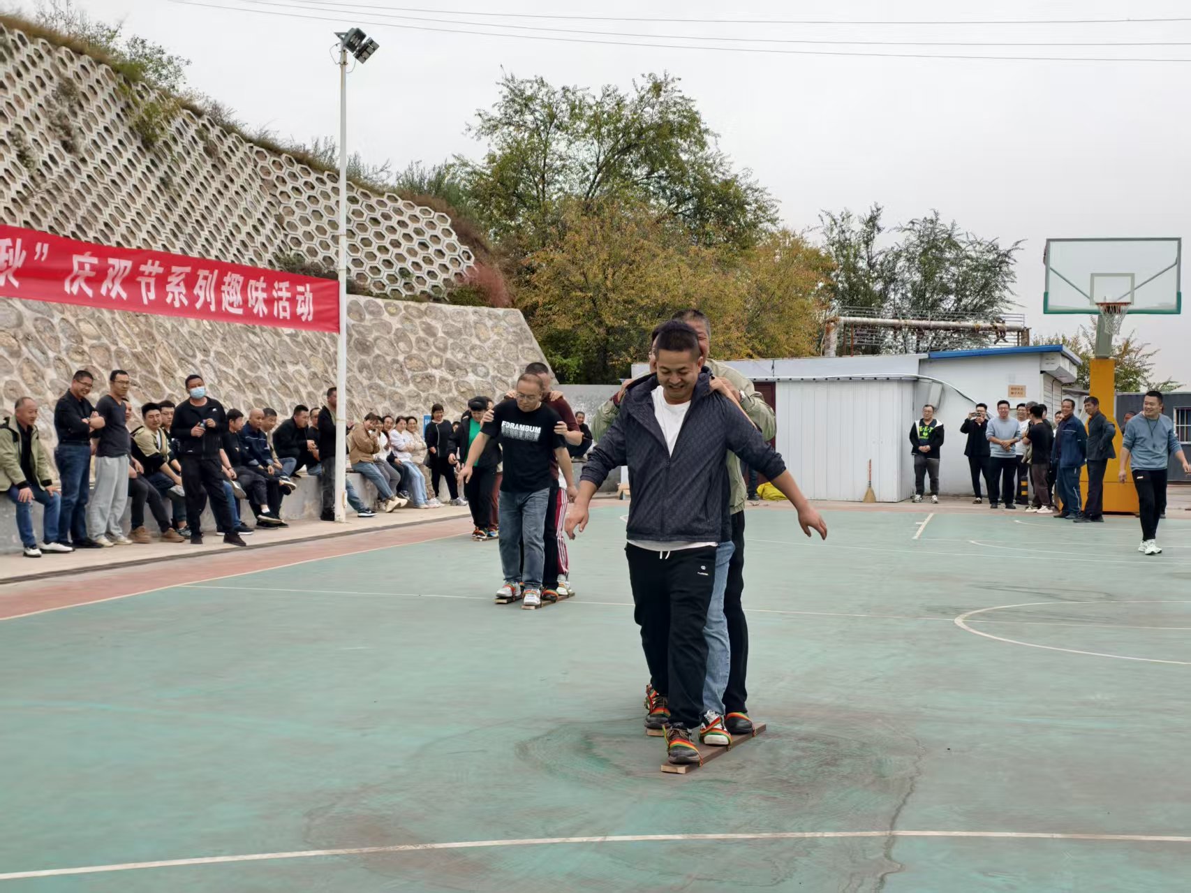 1759625366565882.jpg 活动1.jpg