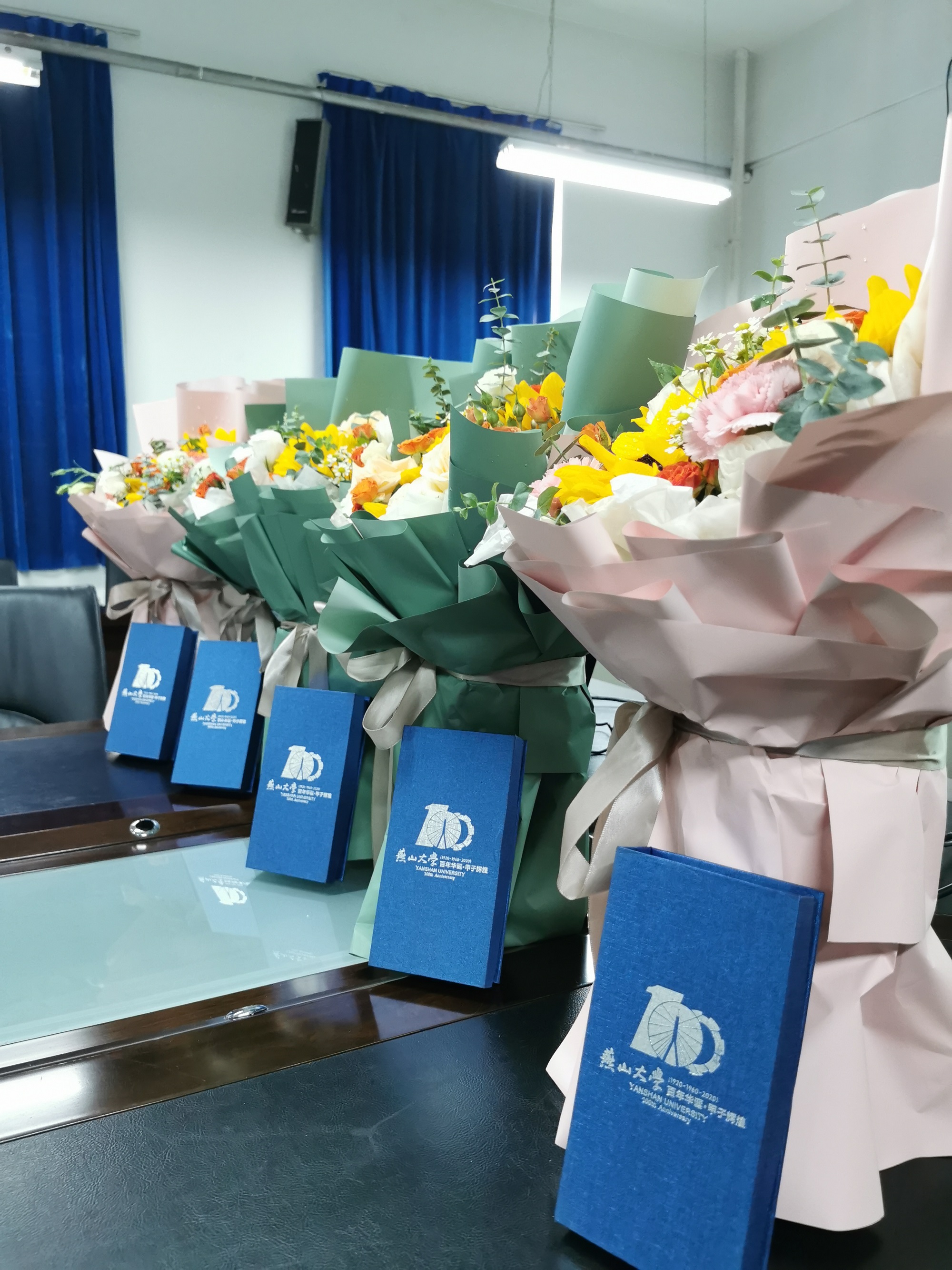 文体摄影：荣退仪式—理学院曾慧.jpg