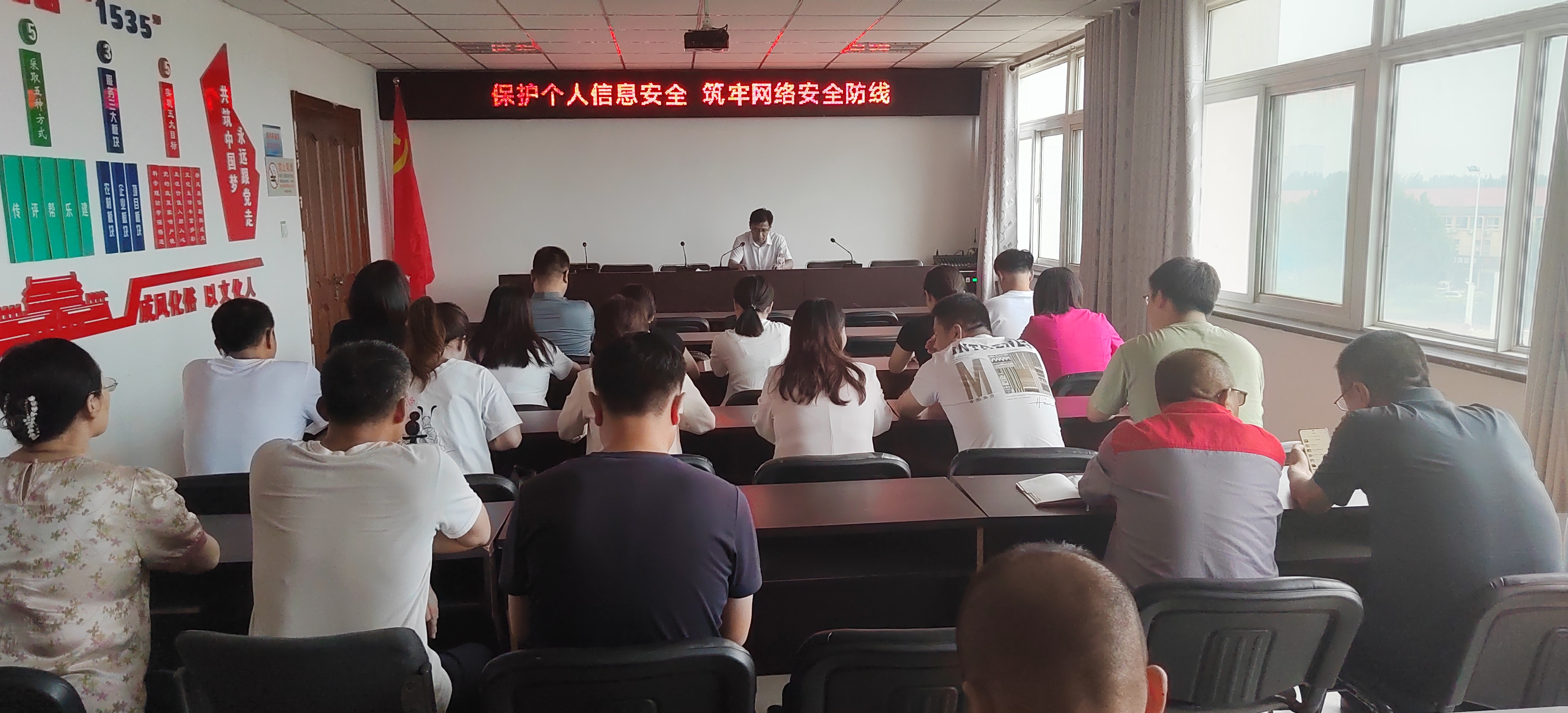 图片一.jpg