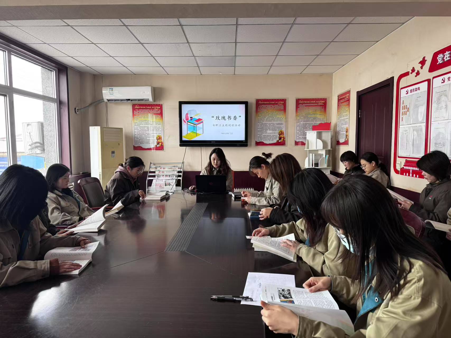 阅读.jpg