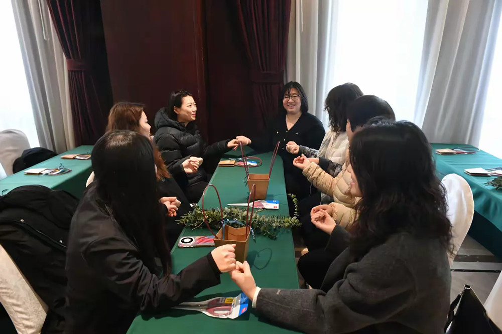 a55e022807004348ab879dbdca5e94b8__transed__jpg.heic~tplv-flrovnc8r8-s2-cC-q_0_0_0_0_q80_副本.jpg