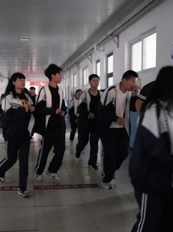 微信图片_20250523103122.jpg