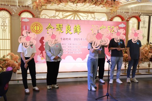 游戏1.jpg