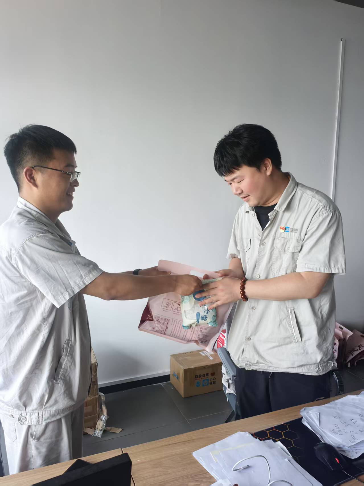 双服务.jpg