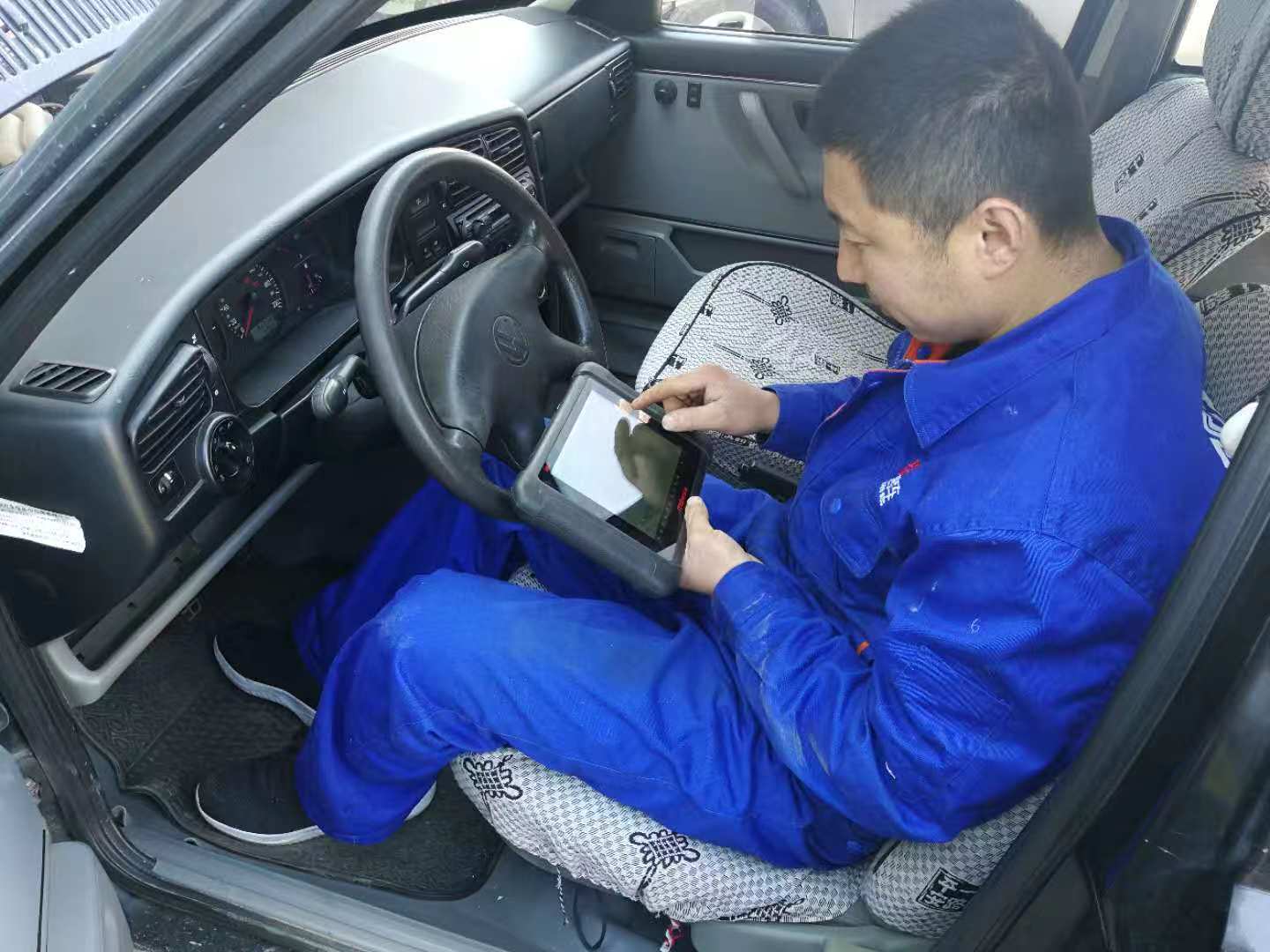 微信图片_20251010153822.jpg